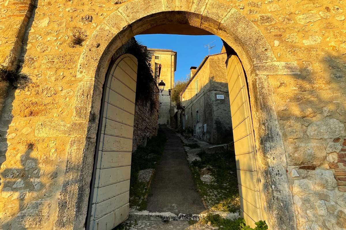 Porta Romana Amelia